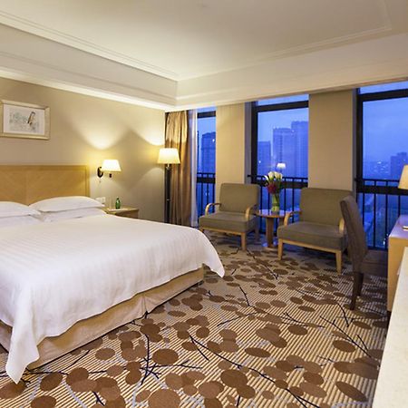 Highton Hotel Shanghai Exterior foto