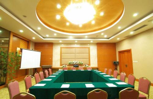 Highton Hotel Shanghai Exterior foto