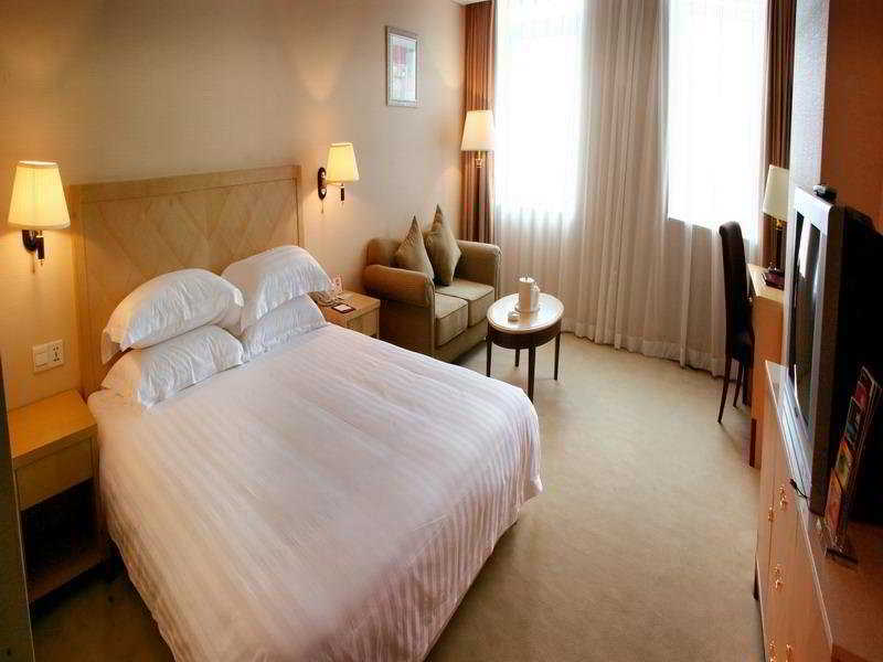 Highton Hotel Shanghai Exterior foto
