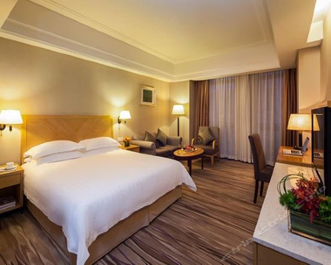 Highton Hotel Shanghai Exterior foto