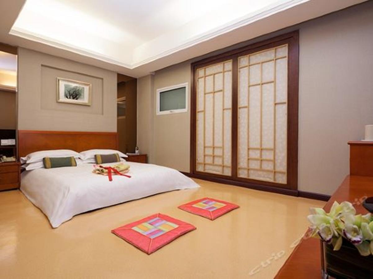 Highton Hotel Shanghai Exterior foto
